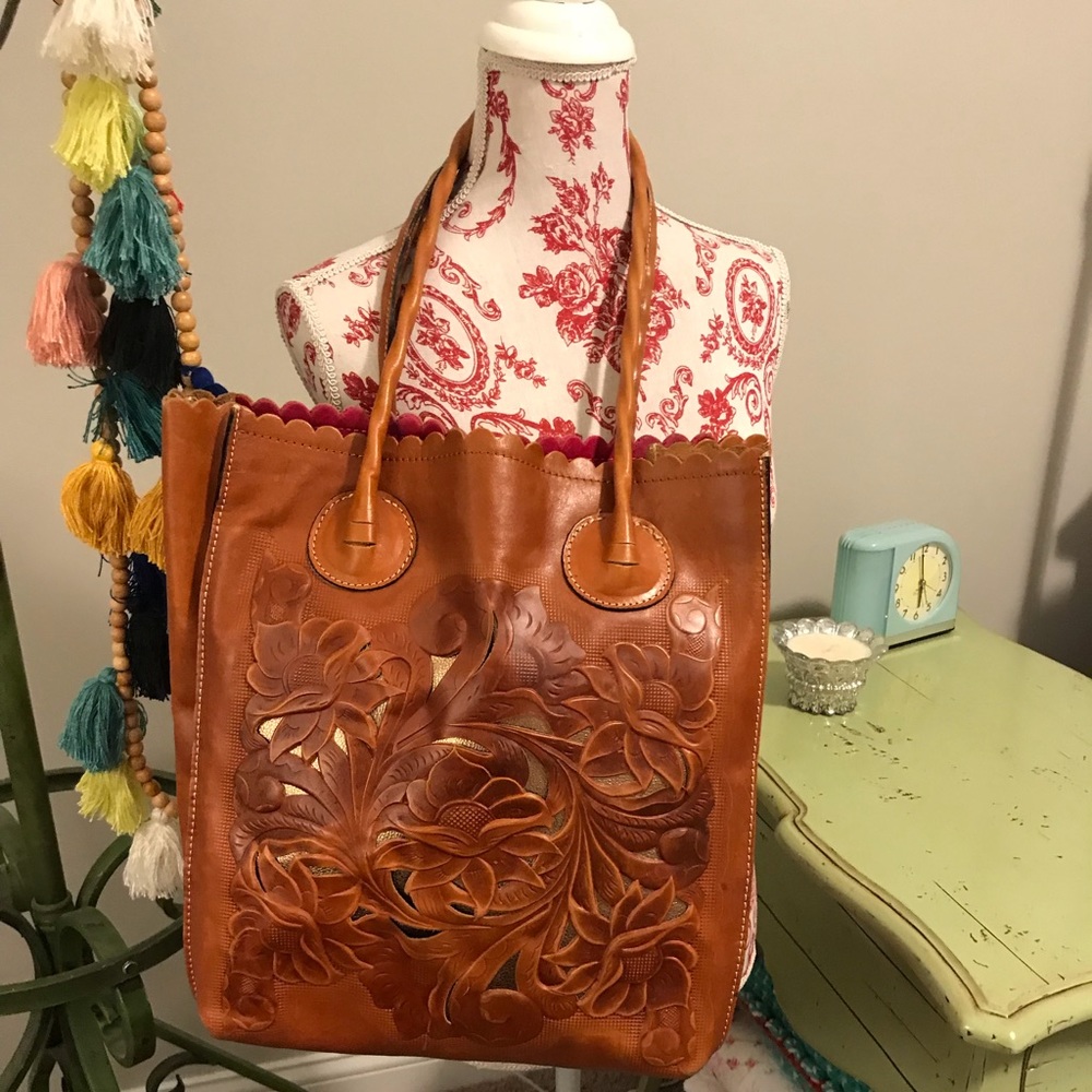 Patricia Nash tote